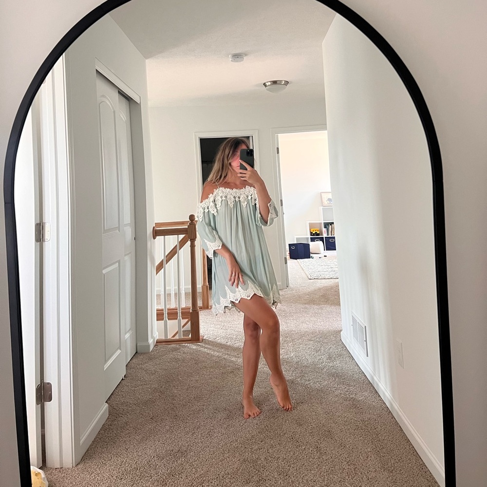 Mini dress